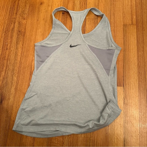 Nike Womens Shirt S : Small Gray Tank Top Sleeveless Dri-Fit Swoosh Logo(c3 - Picture 3 of 10